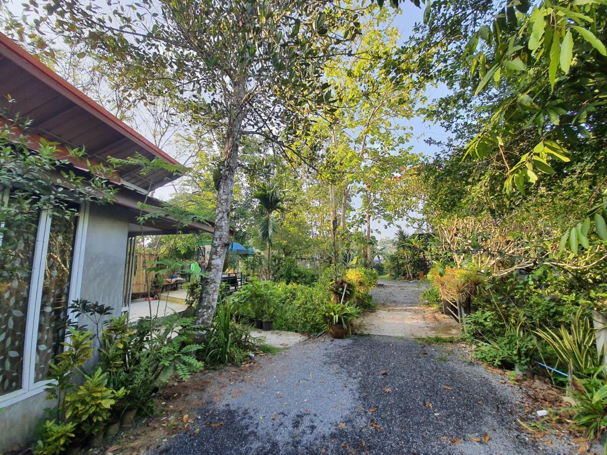 Baan Thabthong Homestay Ban Pak Nam  Eksteriør billede