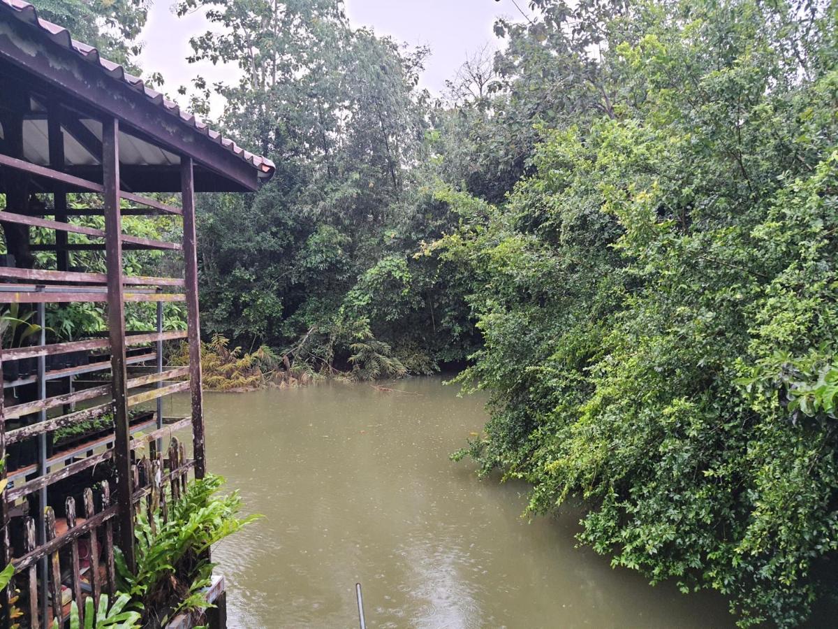 Baan Thabthong Homestay Ban Pak Nam  Eksteriør billede