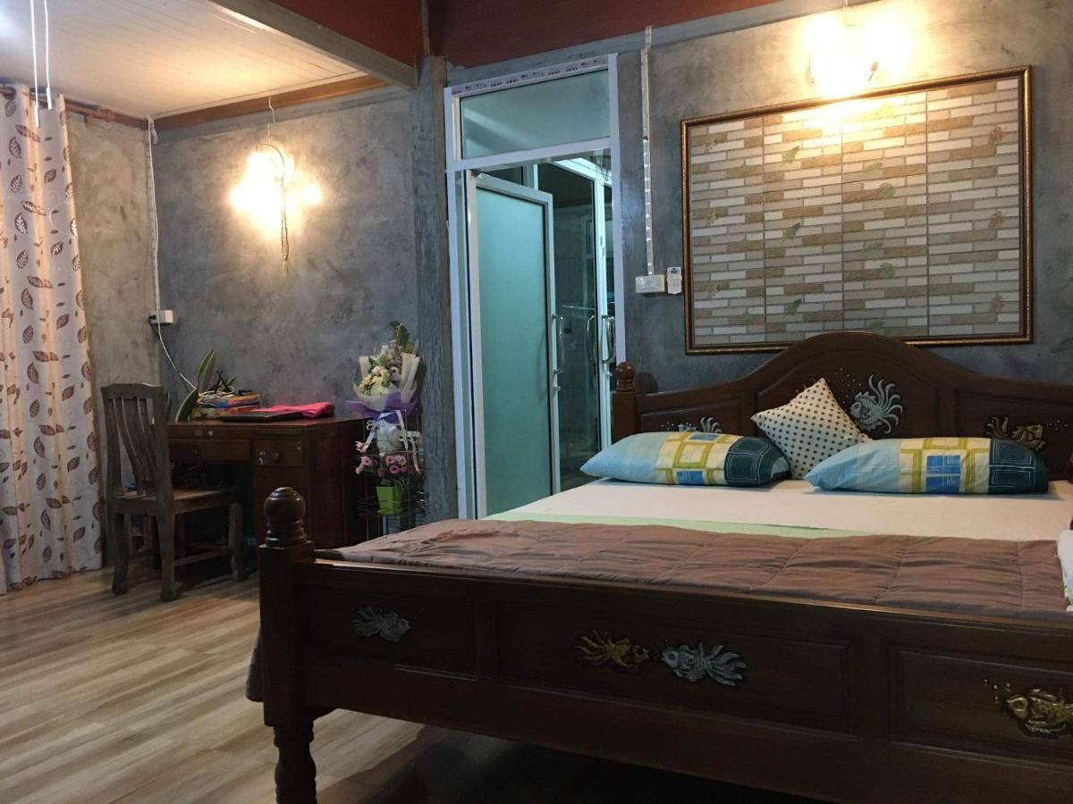 Baan Thabthong Homestay Ban Pak Nam  Eksteriør billede
